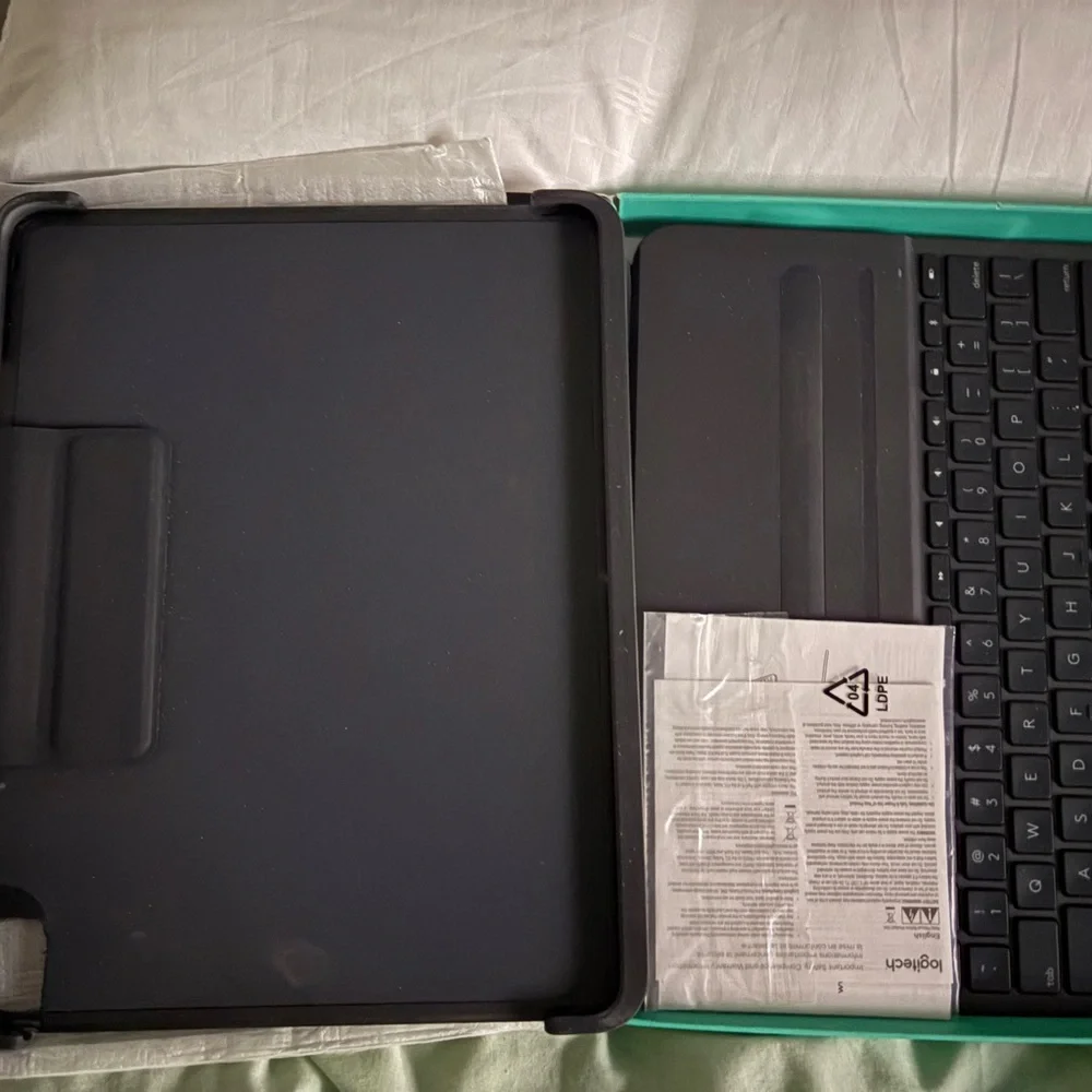 Logitech Slim Folio Pro for iPad Pro 12.9-inch - Gray
